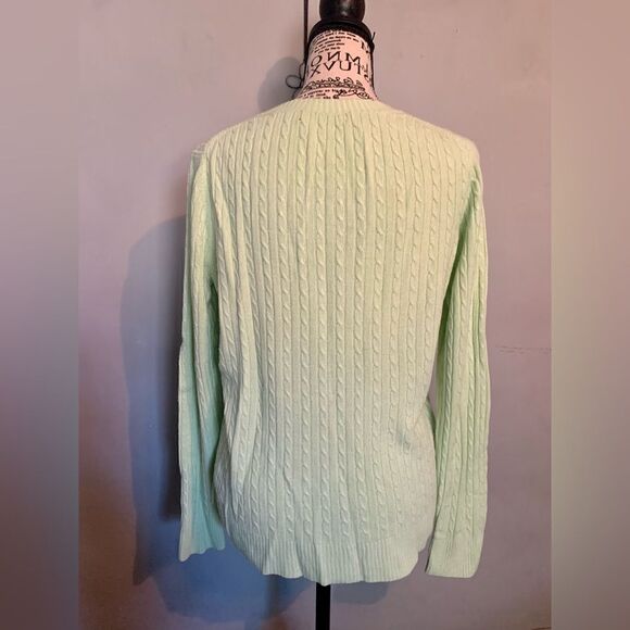 Bundle Green and Red Vintage Sweaters - Picture 2 of 7